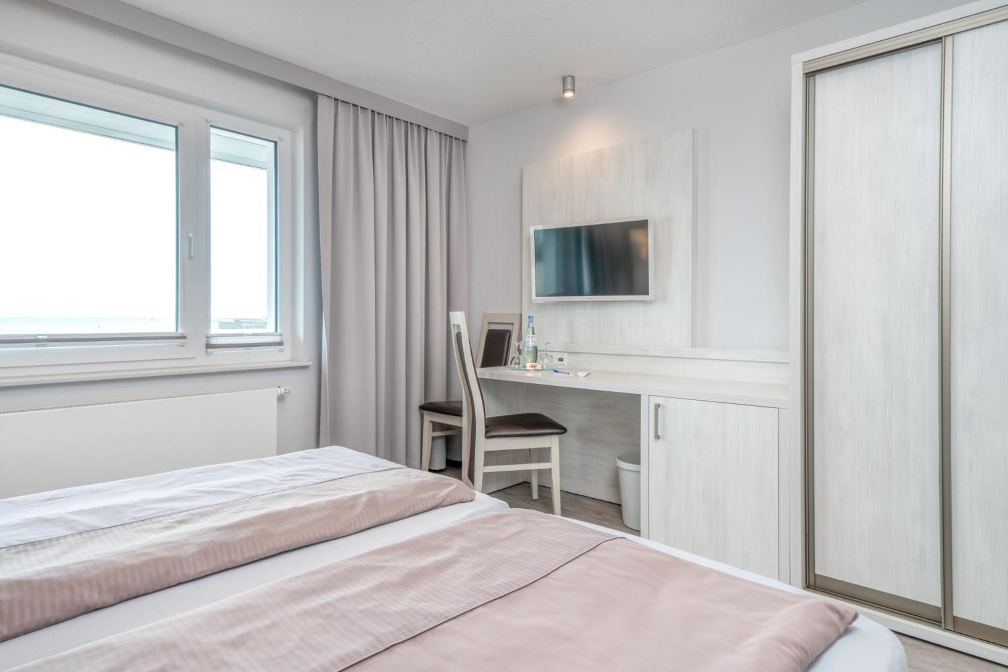 Hotel Hochseeinsel Heligoland Room photo